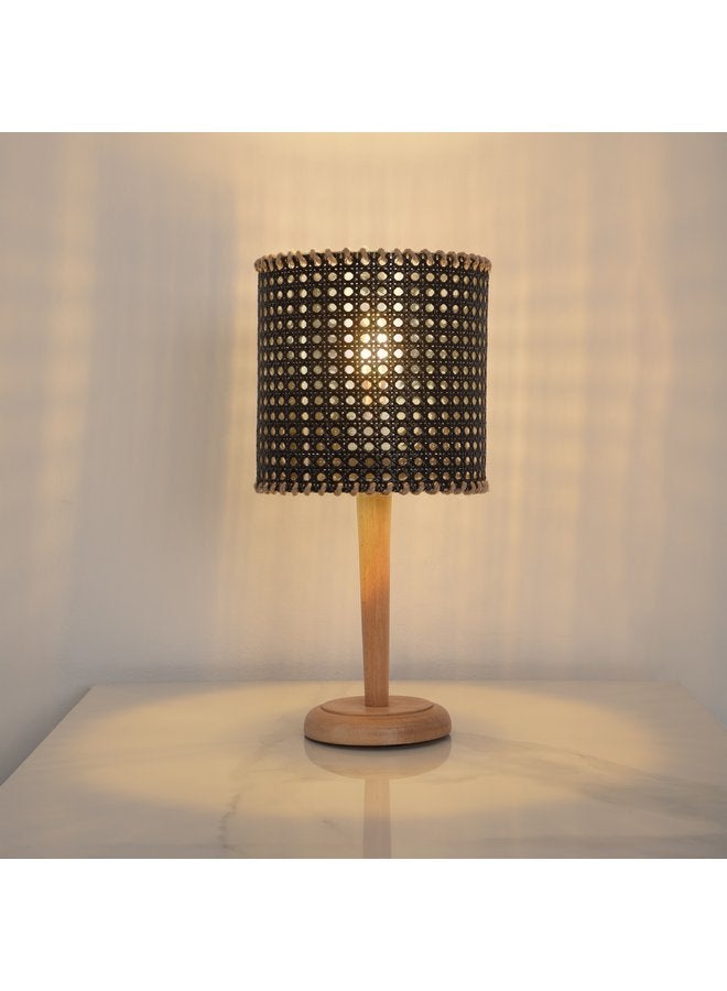 تبس هوم لمب مصباح طاولة TBS باللون اسود مصنوعة من راتان لإضاءة المنزل والديكور - Image 3